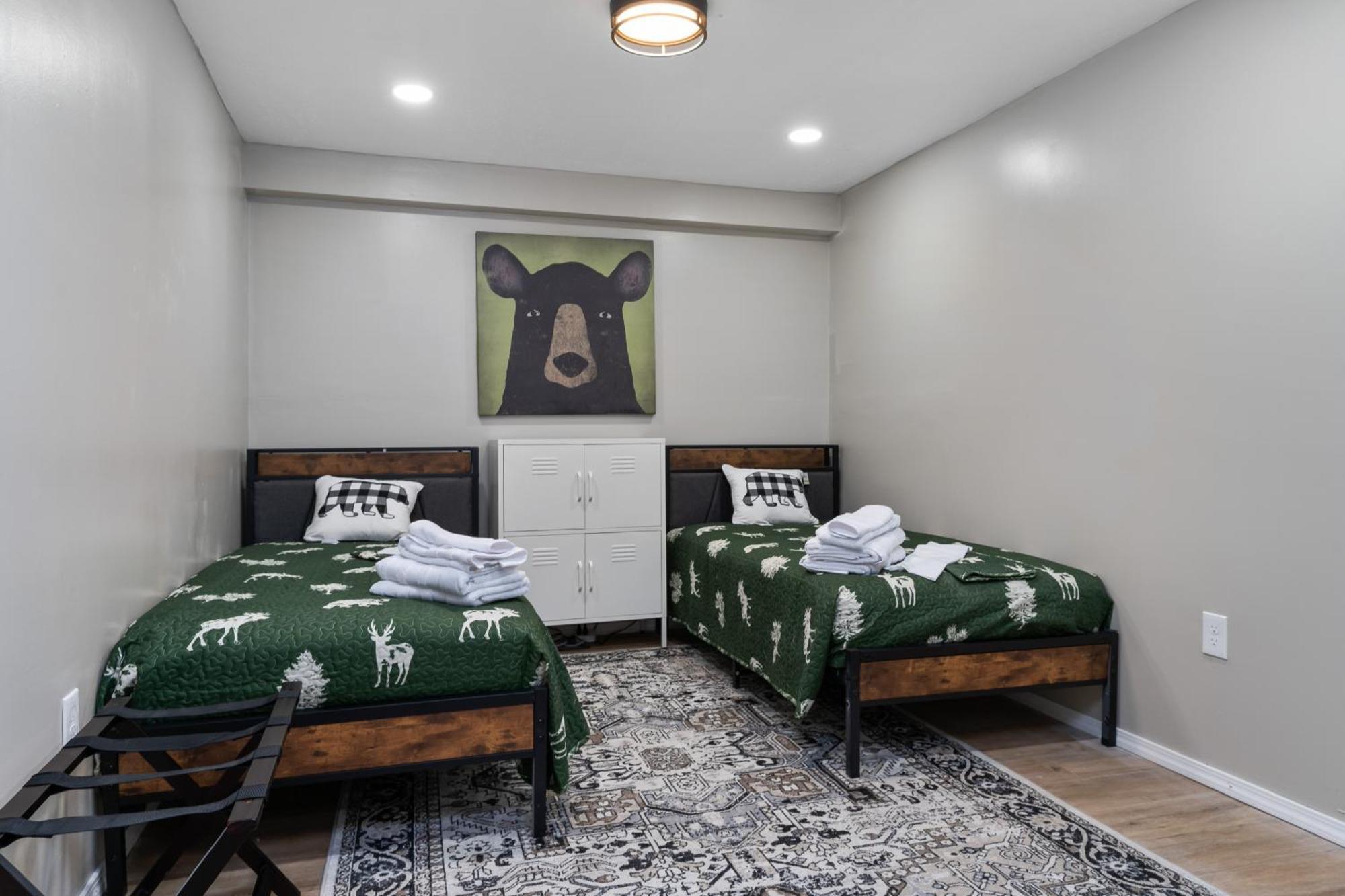 Spacious Cabin Near Hocking Hills And Caves With Hot Tub And Firepit Laurelville Eksteriør billede