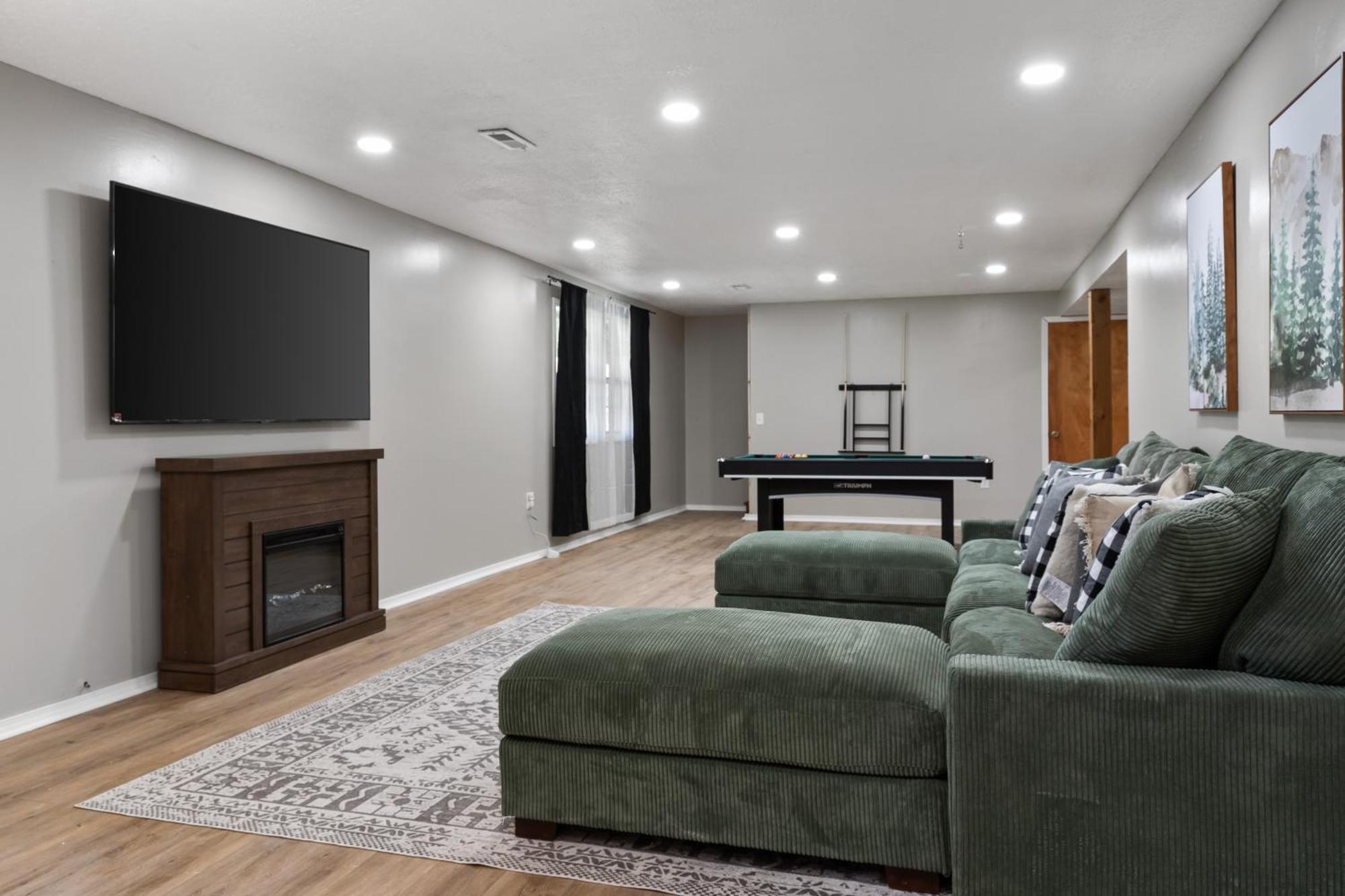 Spacious Cabin Near Hocking Hills And Caves With Hot Tub And Firepit Laurelville Eksteriør billede