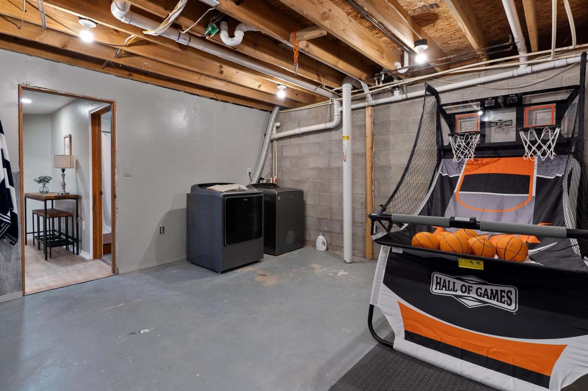 Spacious Cabin Near Hocking Hills And Caves With Hot Tub And Firepit Laurelville Eksteriør billede