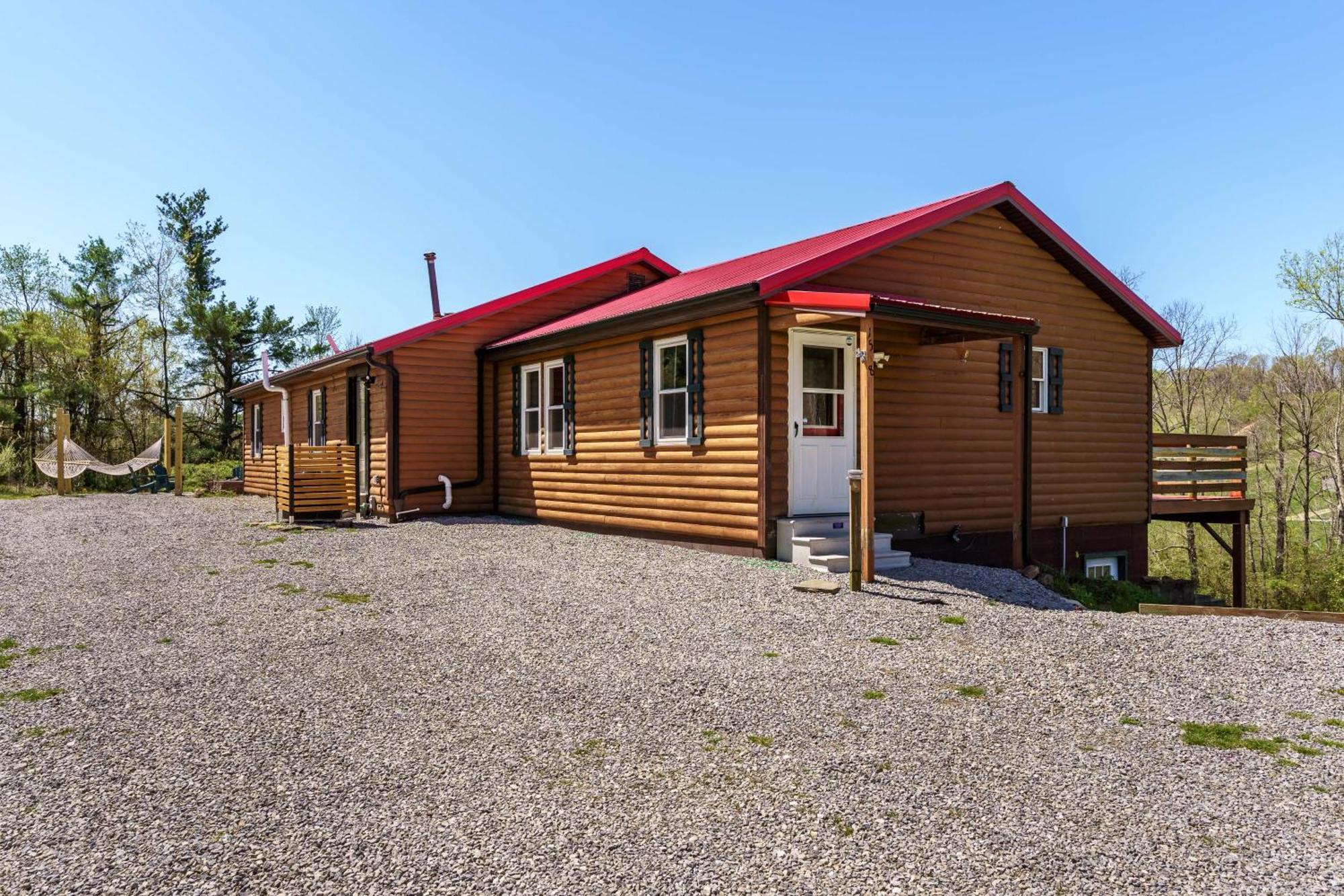 Spacious Cabin Near Hocking Hills And Caves With Hot Tub And Firepit Laurelville Eksteriør billede